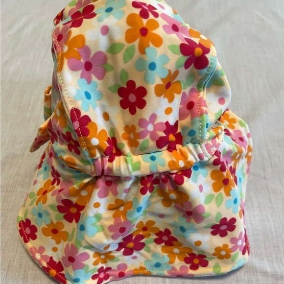 GYMBOREE Girls' Floral Sun & Swim Hat, Size 0-12M - Picture 4 of 4
